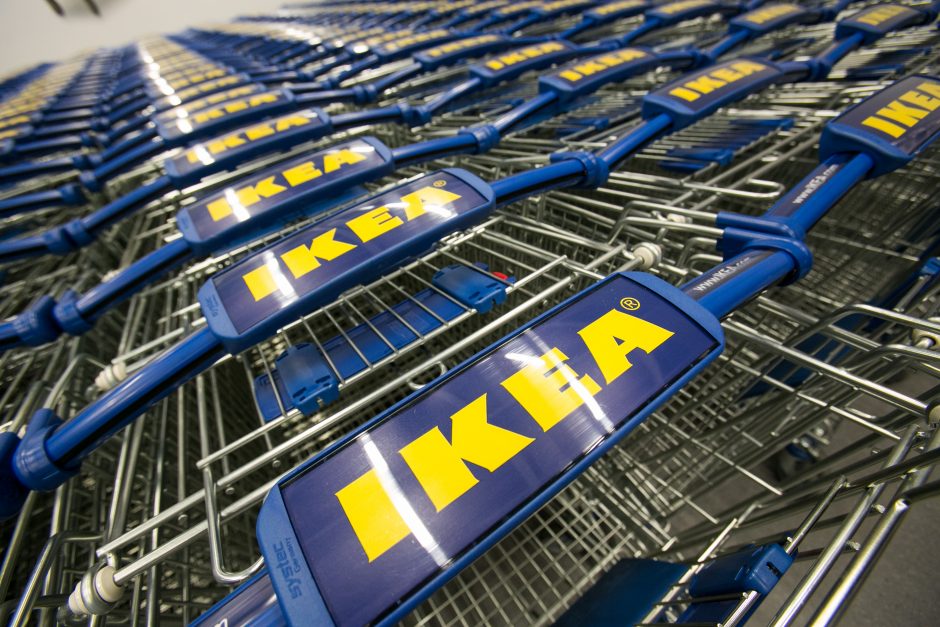 Švedijoje parduotuvė „Ikea“ po išpuolio stabdo prekybą peiliais