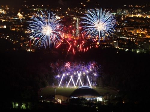 Festivalis „Vilniaus fejerija 2014“ pamažu atskleidžia kortas