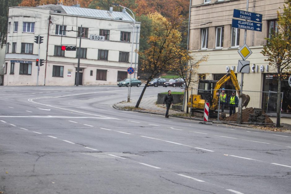 Kauno gatvių tvarkymui nubyrėjo dar beveik 2 mln. litų