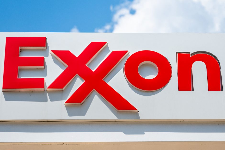 „ExxonMobil“: 2050 metais naftos paklausa pasaulyje bus artima dabartiniam lygiui