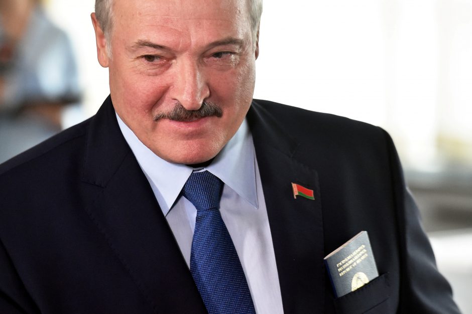 A. Lukašenka grasina išaiškinti kiekvieną protestų dalyvį
