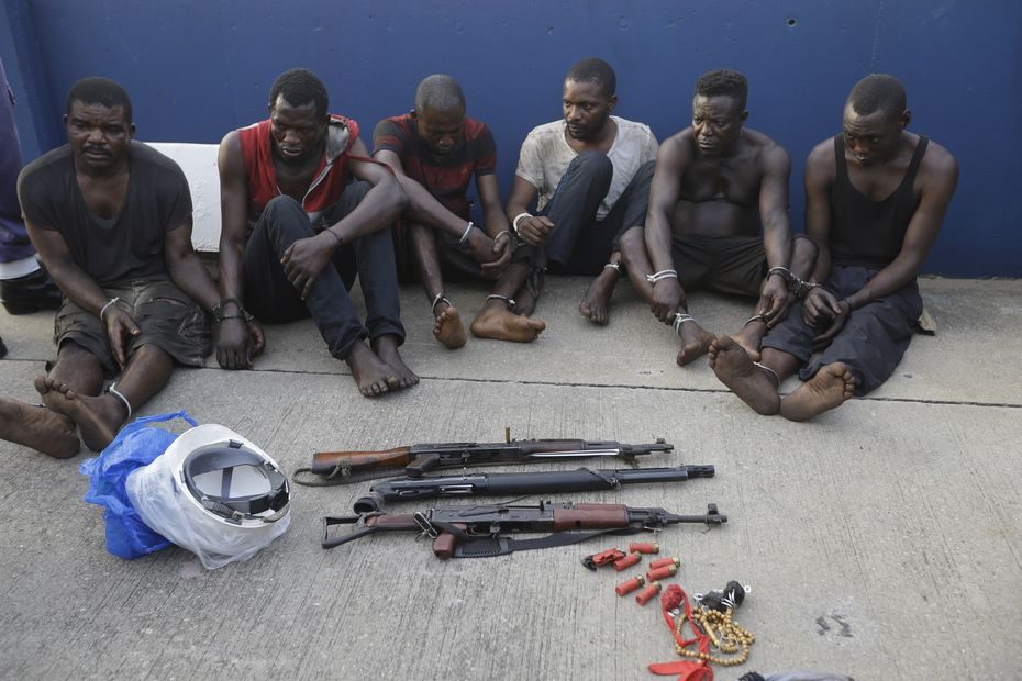 Prie Nigerijos krantų piratai vėl užpuolė tanklaivį