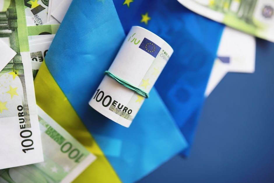 ES pervedė Ukrainai eilinę finansinės pajamos išmoką – 1,5 mlrd. eurų