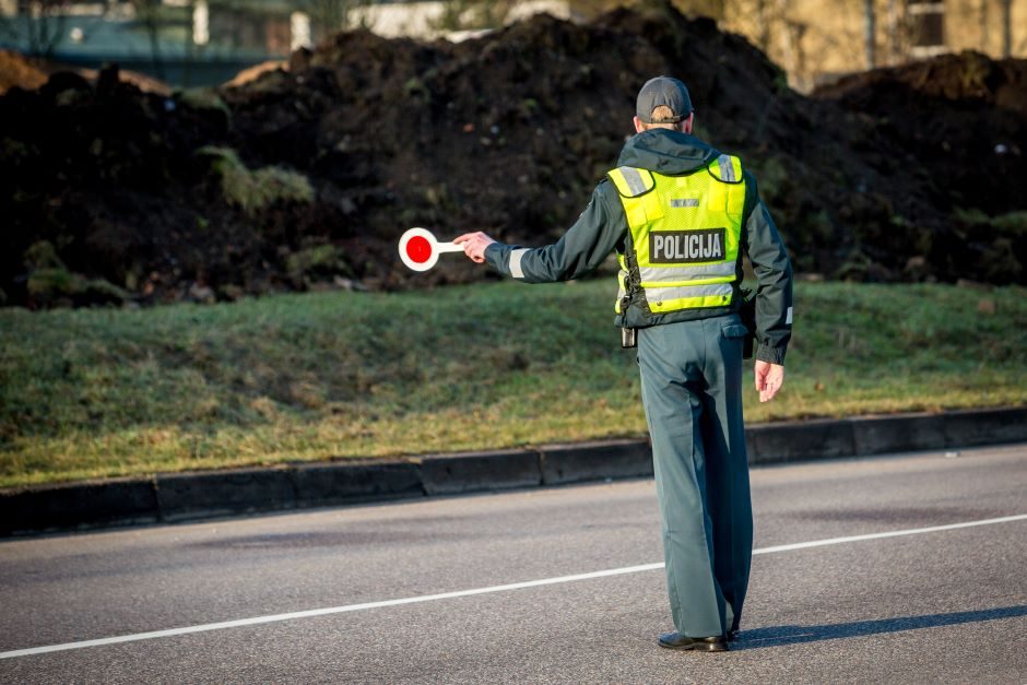 Rugsėjį kelių policijos dėmesys – pėstiesiems ir neblaiviems vairuotojams