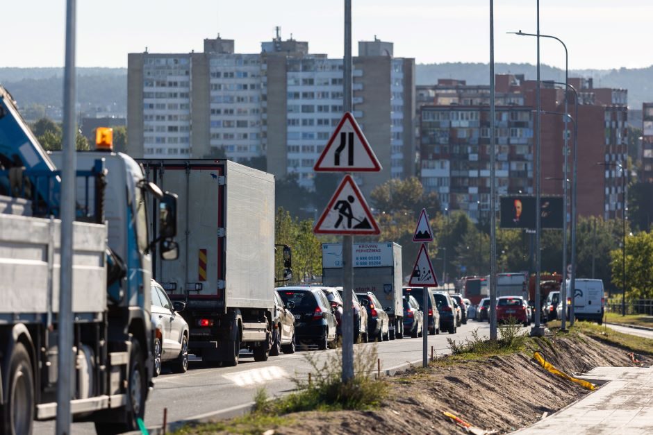 Kelininkai: šalies keliai sausi, eismo sąlygos geros