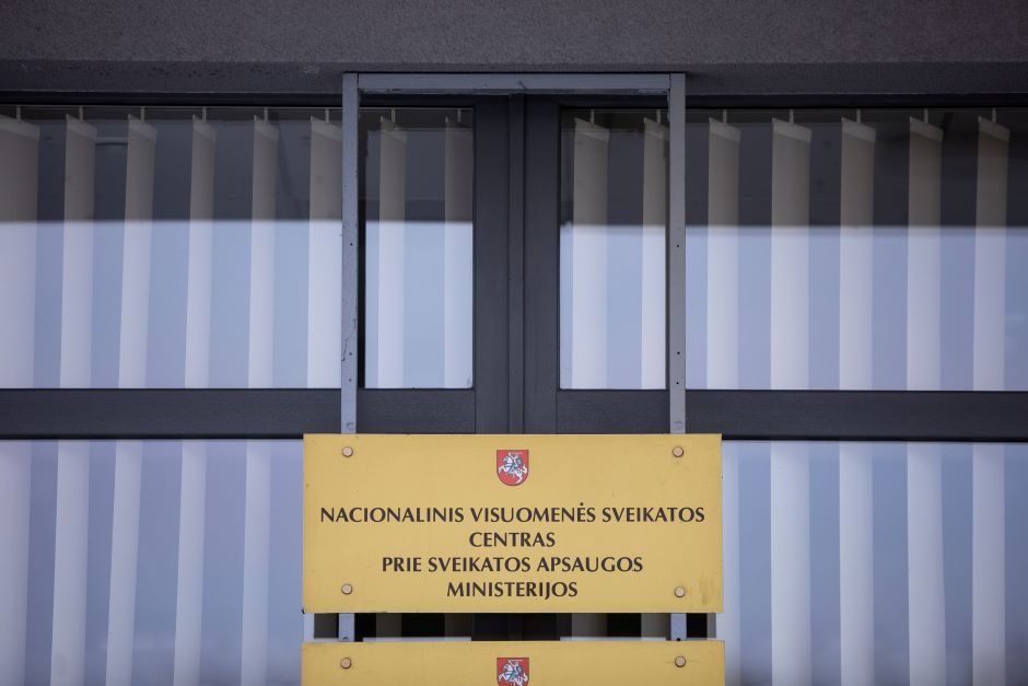 Veiklą optimizuojantis Nacionalinis visuomenės sveikatos centras atleidžia 37 darbuotojus