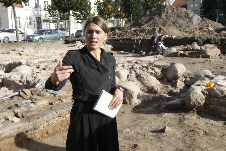 Archeologai mena mįsles: po žeme ir bažnyčios, ir Klaipėdos miesto praeities detalės