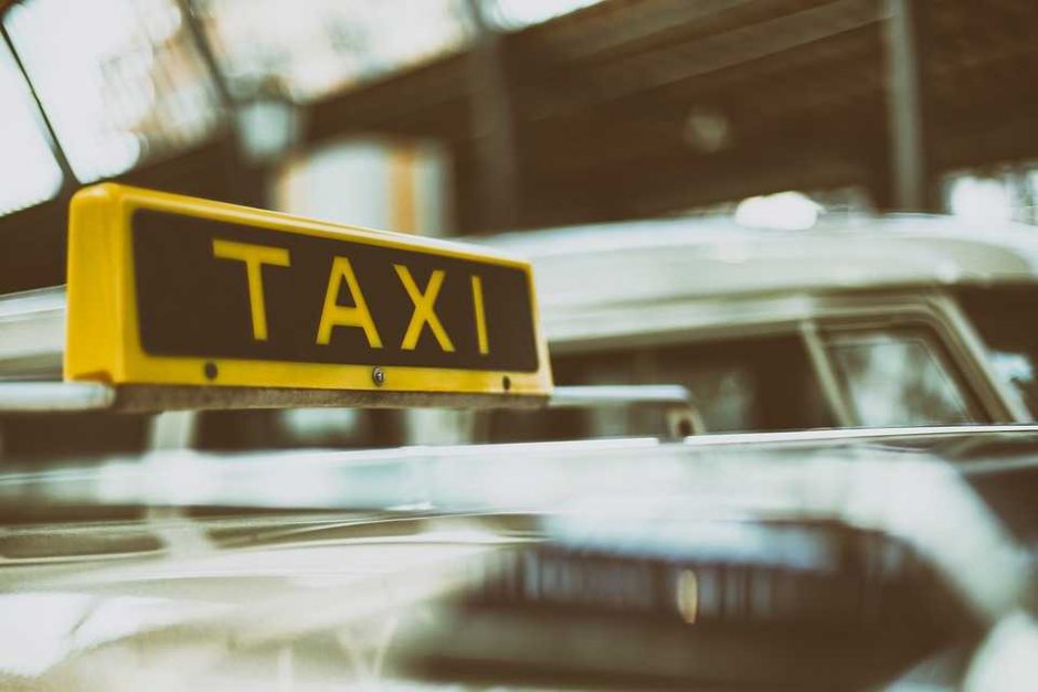 Klaipėdos taksi įmonių vadovai bus teisiami dėl apgaulingos apskaitos, turto pasisavinimo