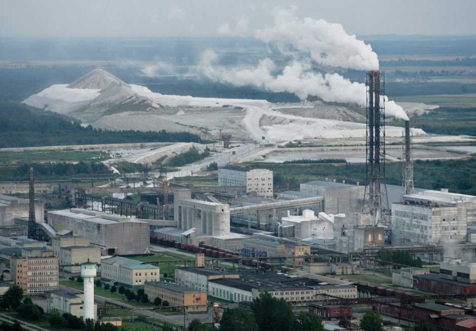 „Lifosa“ veikia ne visu pajėgumu, iš prastovų grįžo beveik visi darbuotojai