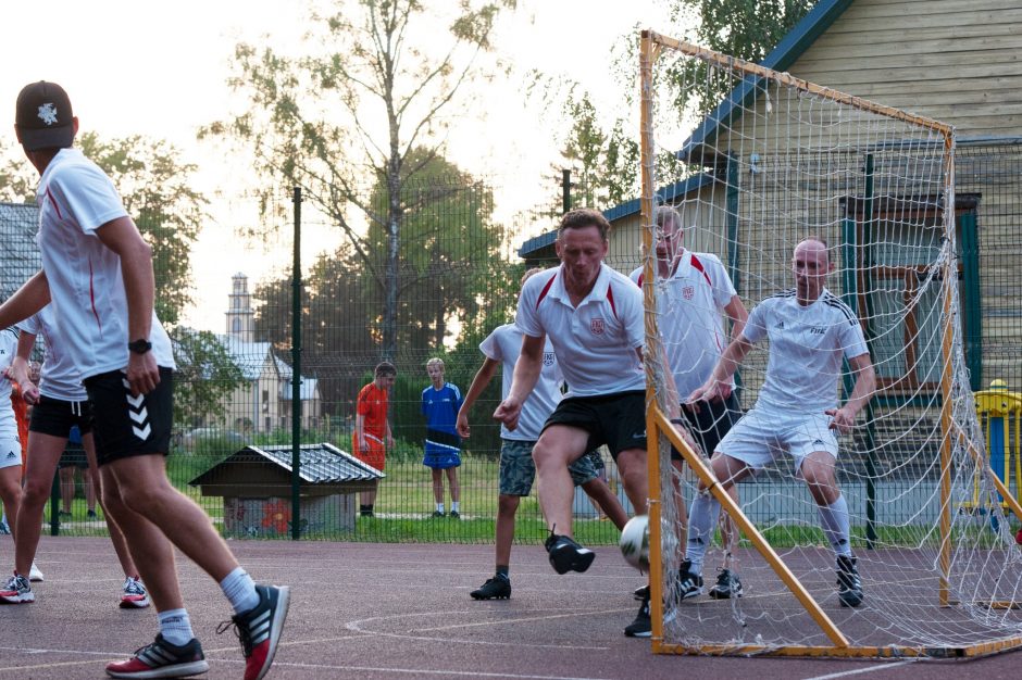 Ringauduose įvyko antrasis bendruomenių futbolo turnyras