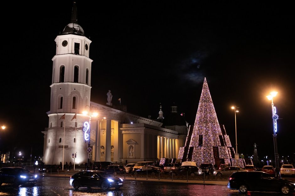 Vilniuje – Kalėdų eglės statybos: išleido 250 tūkst. eurų