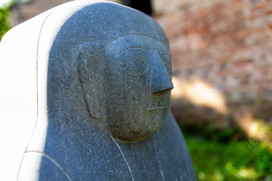 Vilniaus kapinėse aptiktos lietuvių egiptologės palaidojimo vieta įamžinta kenotafu