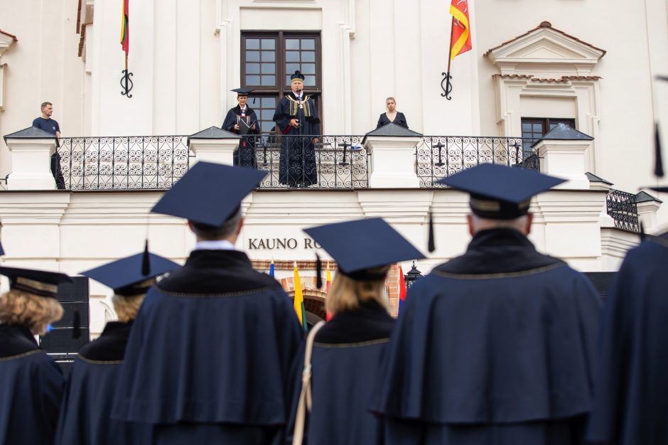 LSMU mokslo metų pradžios šventėje – neribotų galimybių ir bendruomeniškumo dvasia  