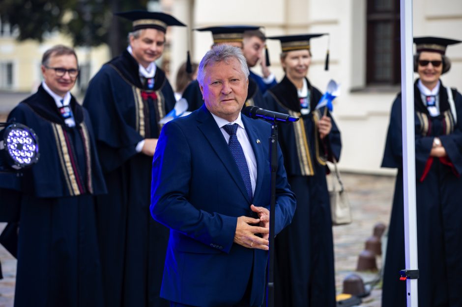 LSMU mokslo metų pradžios šventėje – neribotų galimybių ir bendruomeniškumo dvasia  