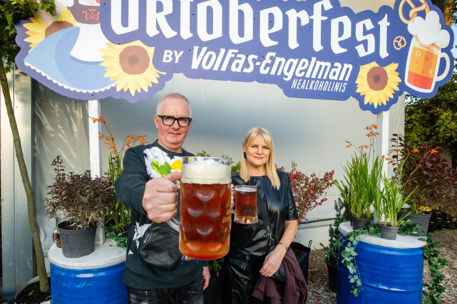 Praūžė „Volfas Engelman Oktoberfestas“: šventinis ritualas, bavariškos tradicijos ir princo vizitas