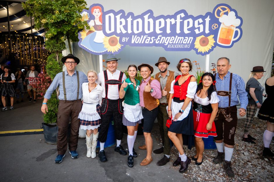 Praūžė „Volfas Engelman Oktoberfestas“: šventinis ritualas, bavariškos tradicijos ir princo vizitas