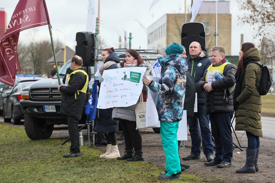 Teismas: „Achemos“ darbuotojų streikas baigtas, naujas pradėtas neteisėtai