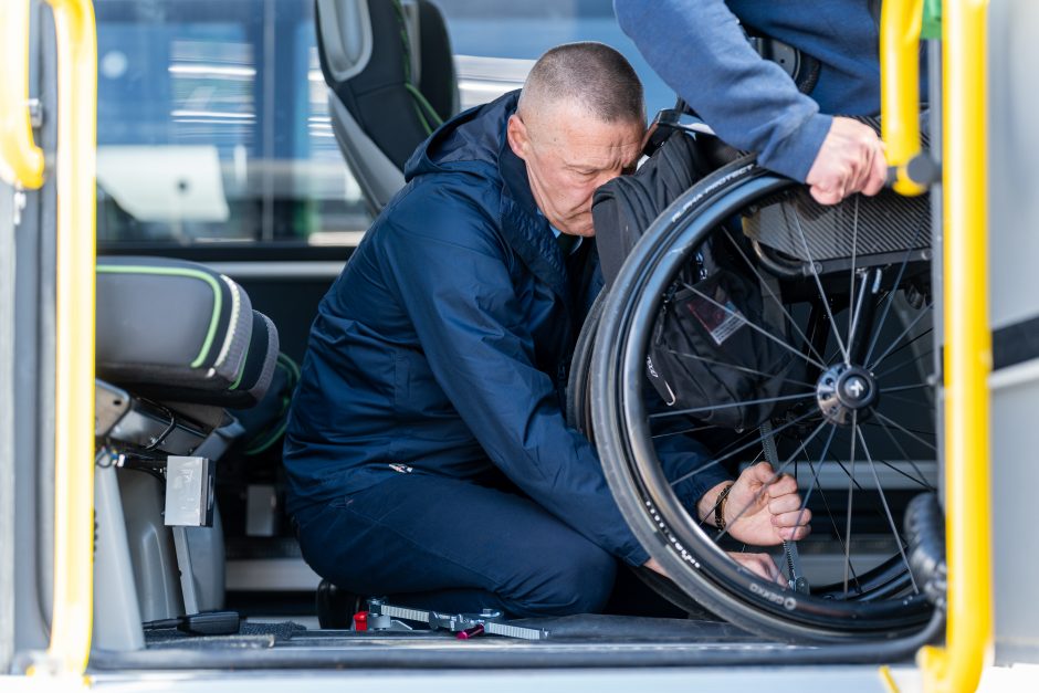 Autobuse – ir liftas, ir garsinė sistema