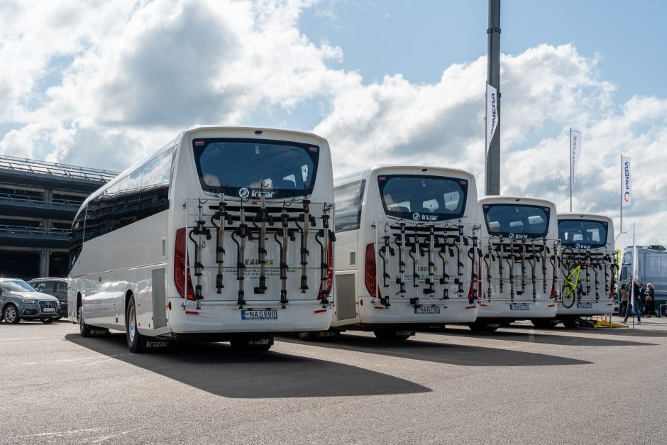 Autobuse – ir liftas, ir garsinė sistema