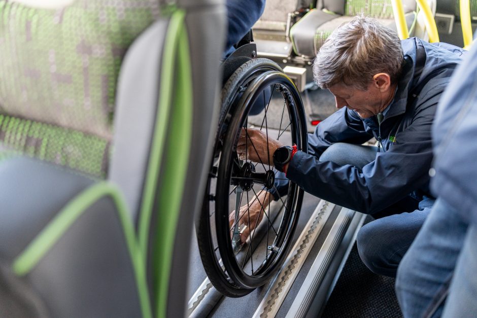 Autobuse – ir liftas, ir garsinė sistema