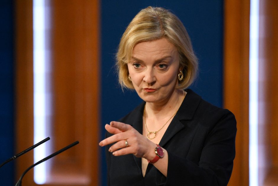 L. Truss naujuoju JK iždo kancleriu paskyrė J. Huntą