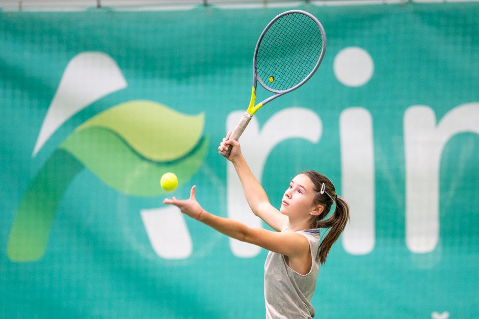 Vilniuje kovos būsimos teniso žvaigždės: prasidėjo dvylikamečių turnyras