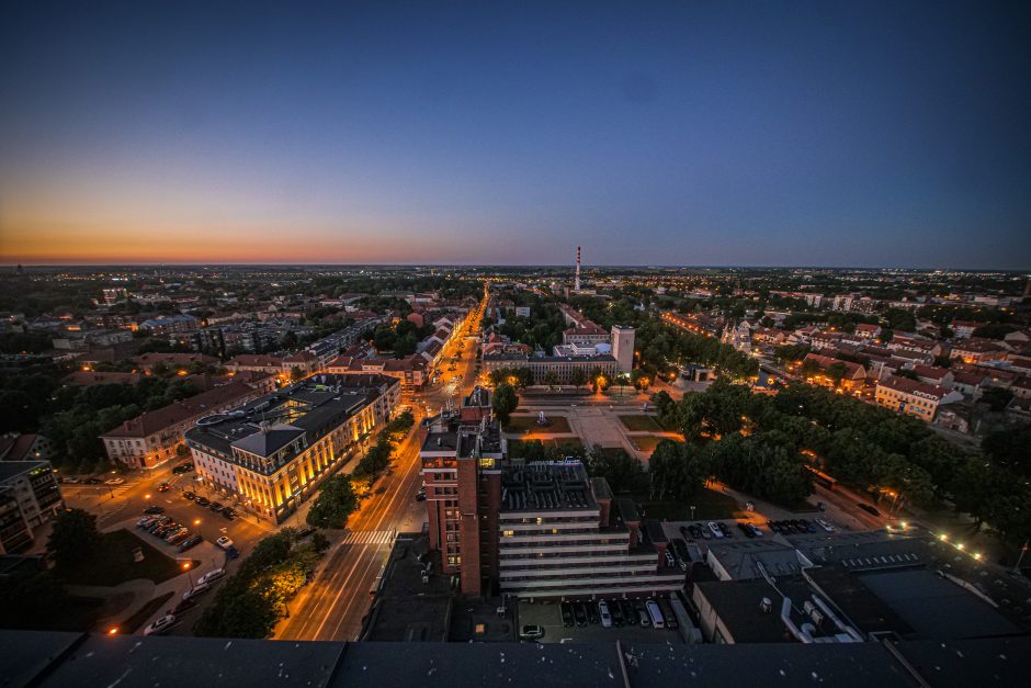 Vasara „SKY 21“ terasoje – 70 metrų arčiau dangaus su 360° vaizdu į uostamiestį