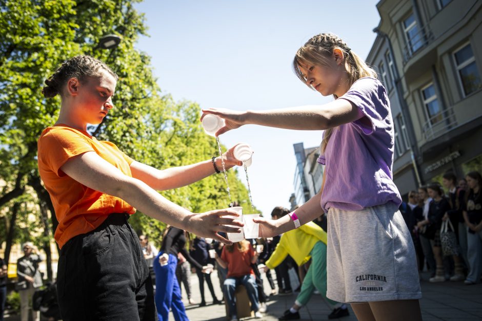 Kaune prasidėjusiame festivalyje „Nerk į teatrą“ – garsinės ir atmosferinės patirtys