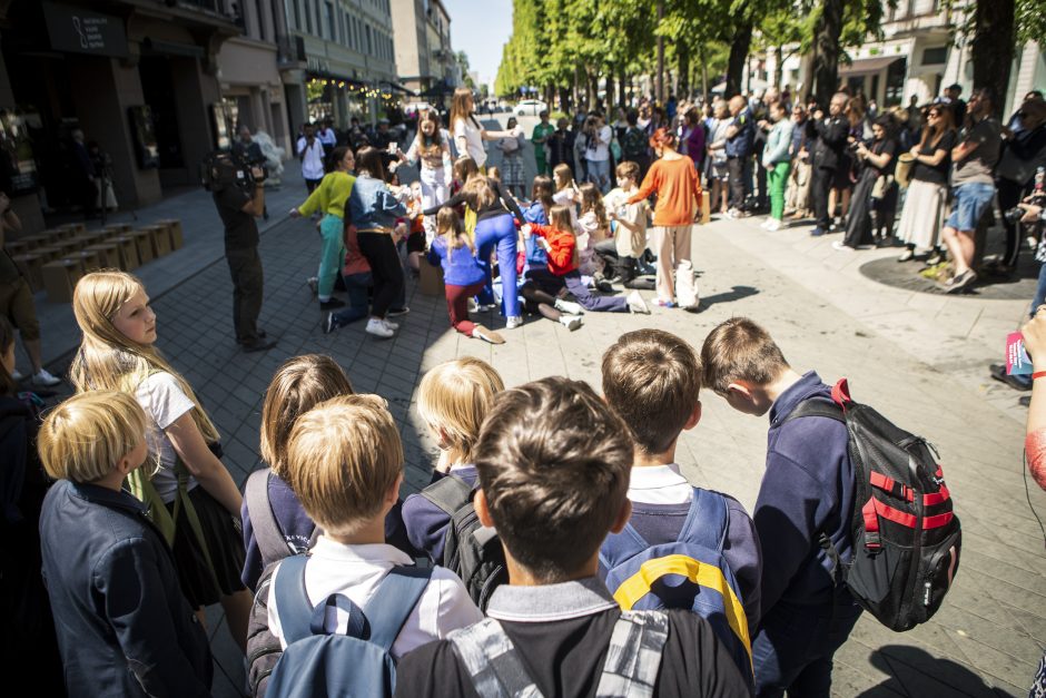 Kaune prasidėjusiame festivalyje „Nerk į teatrą“ – garsinės ir atmosferinės patirtys