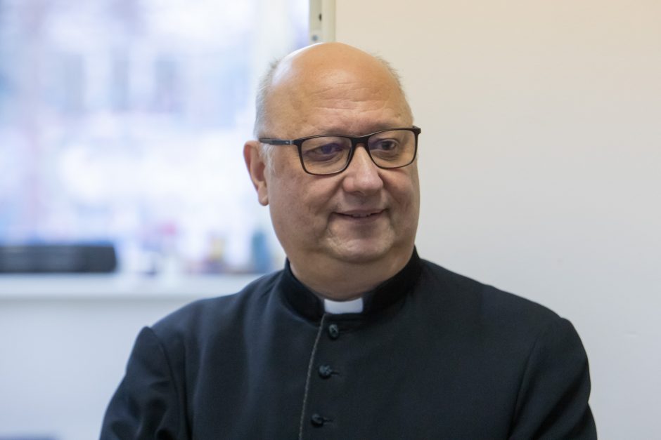 Skurstantieji susėdo prie bendro Kūčių pusryčių stalo