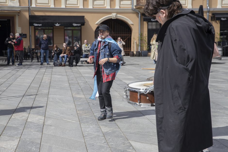 Profesinių sąjungų eisena Kaune: reikalavo poilsio ir didesnės algos