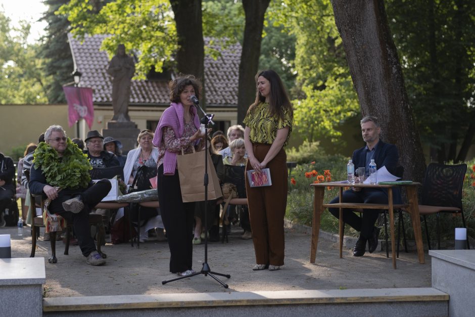 Kaune vainikuotas „Poezijos pavasario“ laureatas