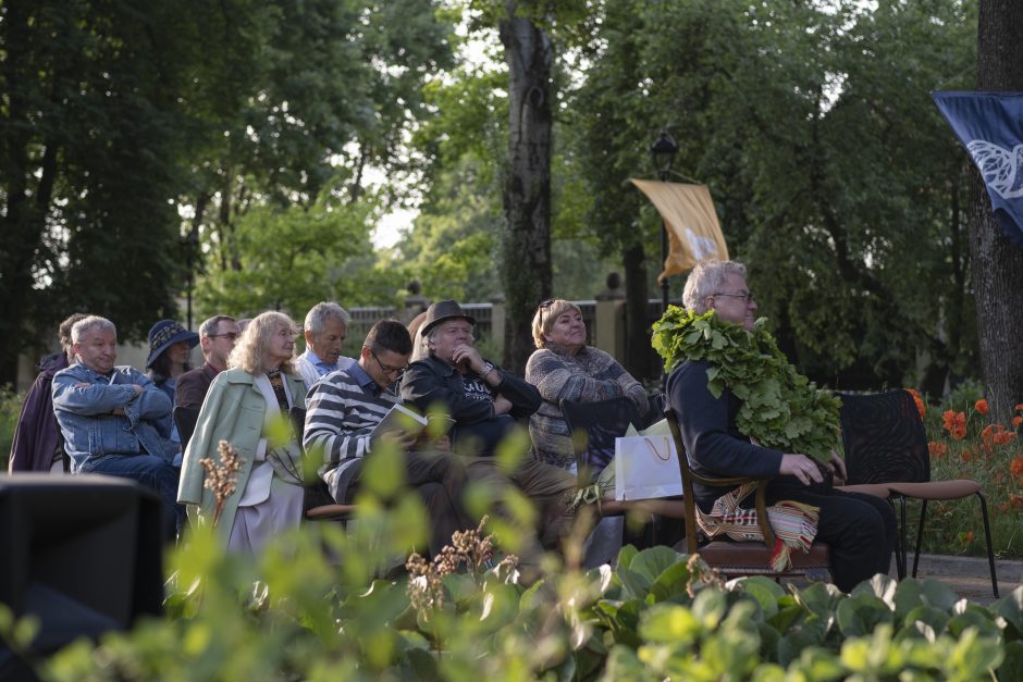 Kaune vainikuotas „Poezijos pavasario“ laureatas