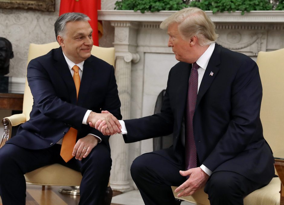 D. Trumpas rado, už ką pagirti autoritarišką Vengrijos premjerą