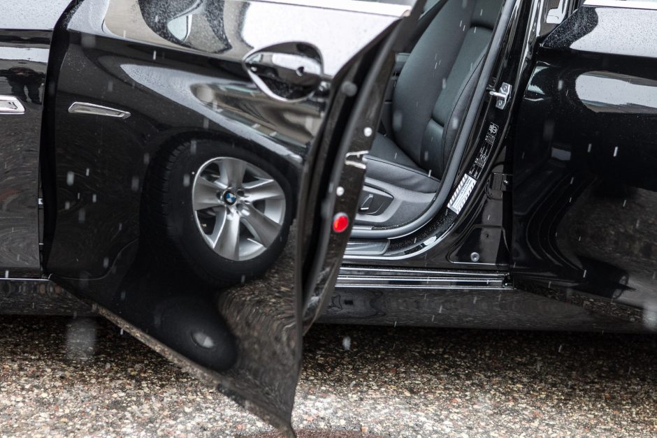 Sostinėje apvogtas ir apgadintas automobilis, nuostolis – tūkstantinis