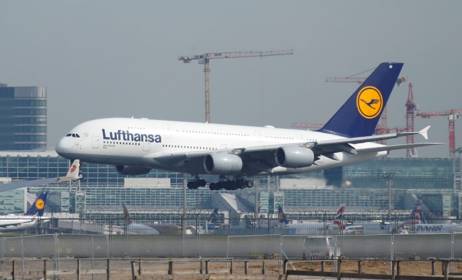 „British Airways“ ir „Lufthansa“ sustabdė skrydžius į Egiptą