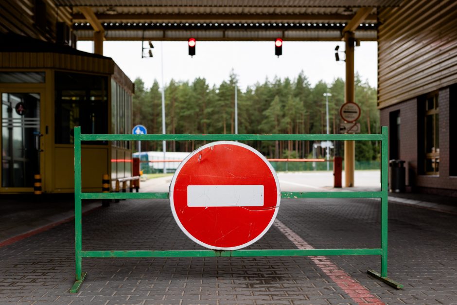 Leidimą laikinai gyventi užsieniečiai galės gauti prieš atvykdami į Lietuvą