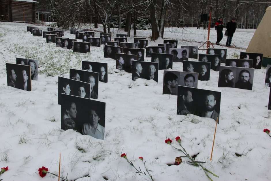 Lietuvos ambasadorius Maskvoje pagerbė sovietinių politinių represijų aukas