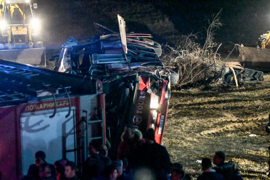 Šiaurės Makedonijoje per tragišką autobuso avariją žuvo 13 žmonių