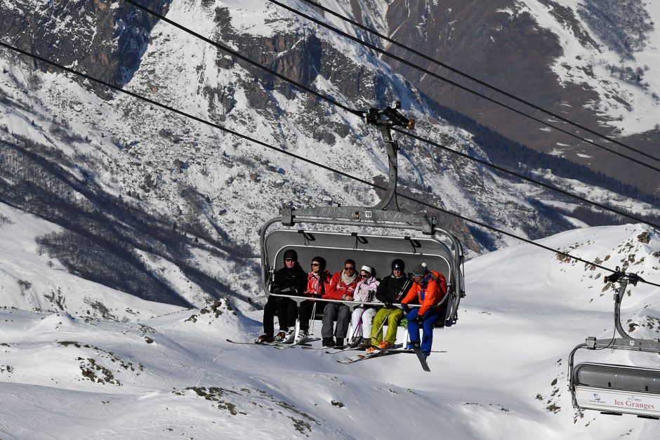 Italijoje sniego griūtis nusinešė trijų žmonių gyvybes