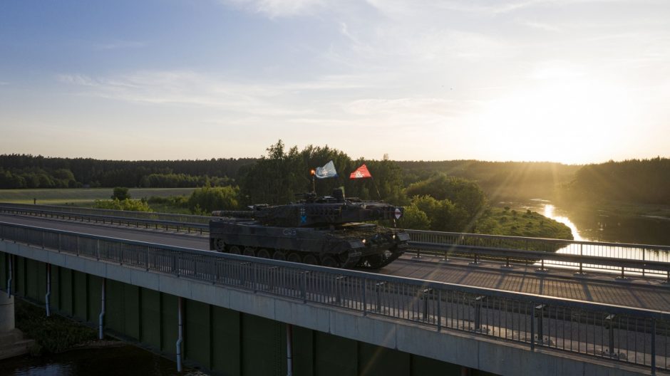 „Geležinis Vilkas“: Pabradėje prasideda bendros kovinių operacijų treniruotės