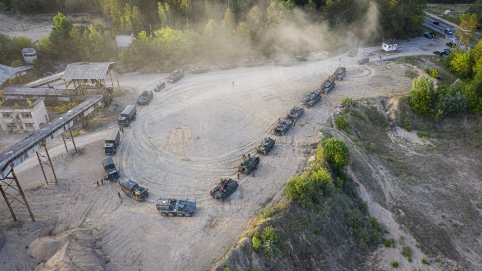 „Geležinis Vilkas“: Pabradėje prasideda bendros kovinių operacijų treniruotės