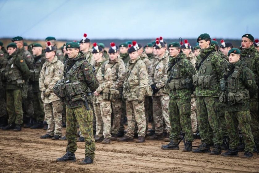 Lietuva siunčia karininką į Jungtinių ekspedicinių pajėgų vadavietę