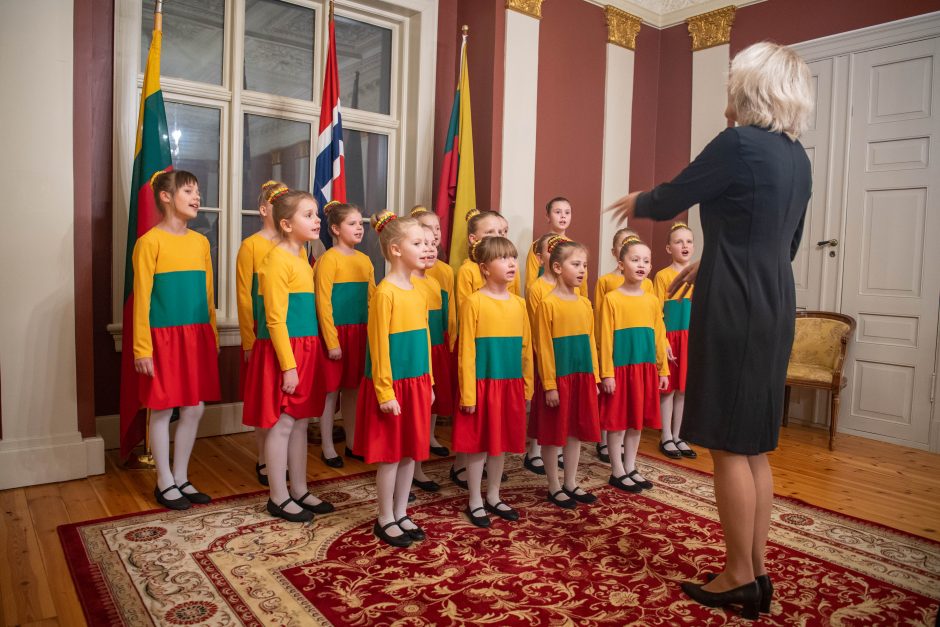 Prezidentas Norvegijoje: Lietuva pasiruošusi prisidėti prie ukrainiečių NASAMS remonto