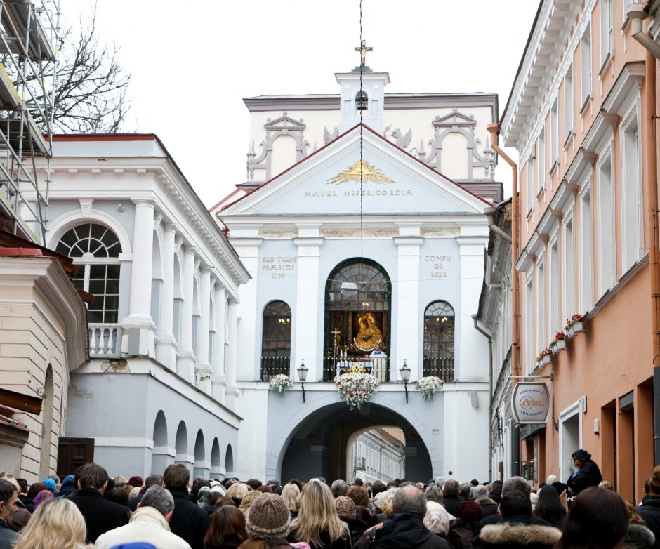 Aušros vartų atvaizdo ant lenkų pasų vis dėlto nebus?