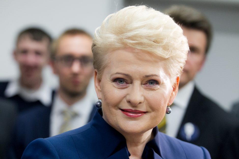 D. Grybauskaitė teigia su premjeru aptarusi kelias kandidatūras į eurokomisarus