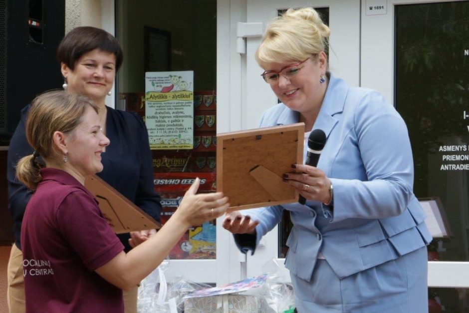 Ministrę maloniai nustebino Dzūkijos vaikai