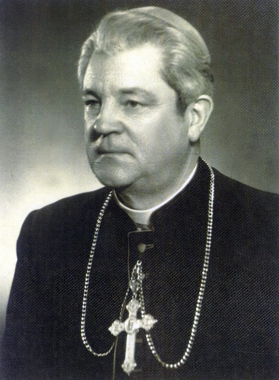 Mirė Panevėžio vyskupas emeritas J. Preikšas
