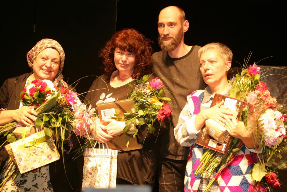 Atgimęs žydų teatras „Šatil“ Vilniuje pristatys spektaklį „Mamytės“