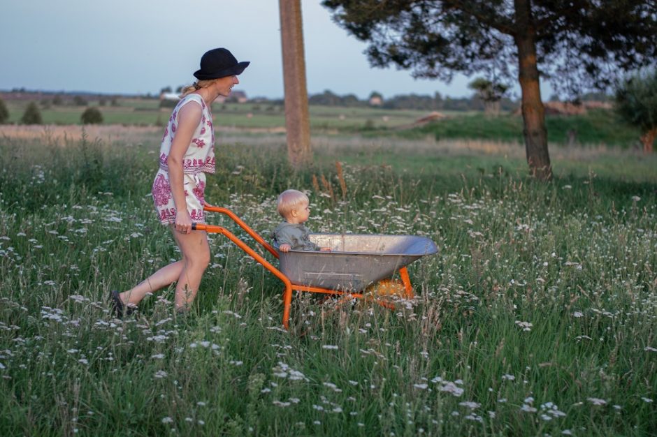 Išbandžiusi miestą, pora grįžo į kaimą: kasdienybė čia – įdomesnė